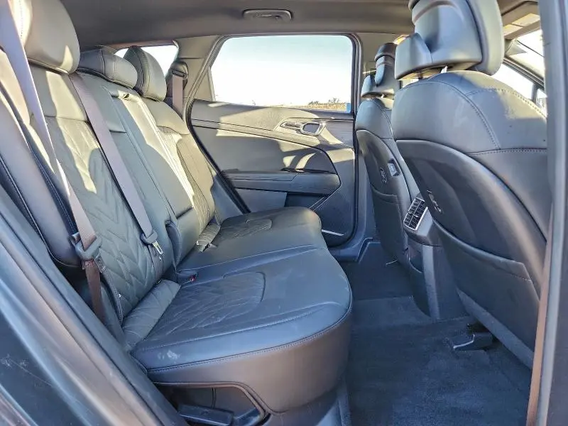 2024 KIA SPORTAGE X LINE  