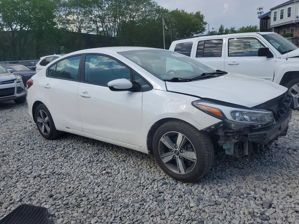 2018 KIA FORTE LX  