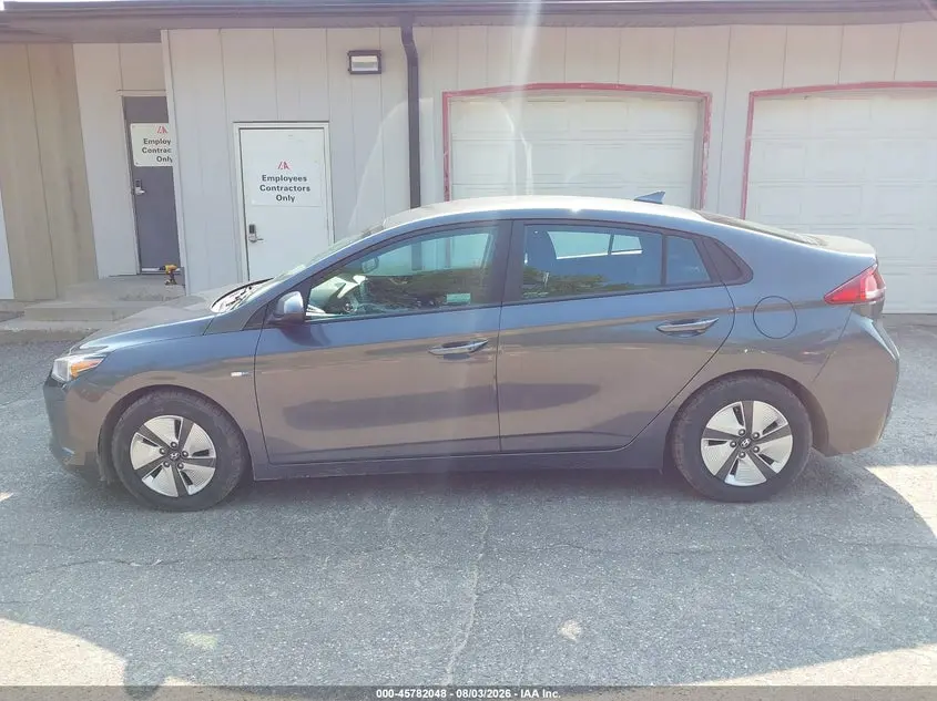 2018 HYUNDAI IONIQ HYBRID BLUE