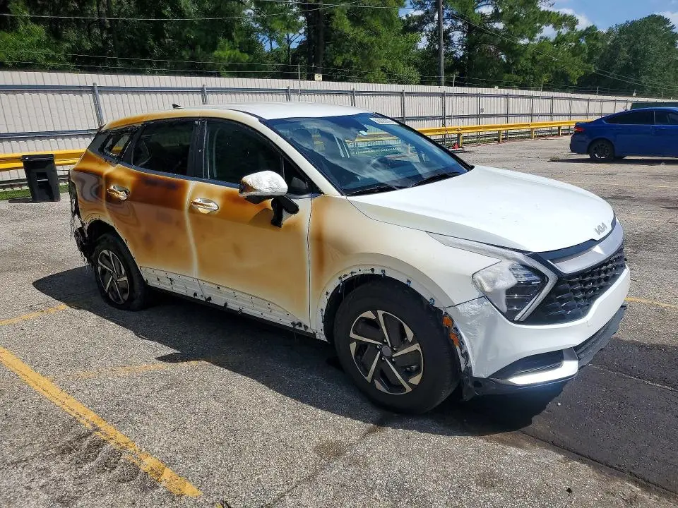 2025 KIA SPORTAGE LX  