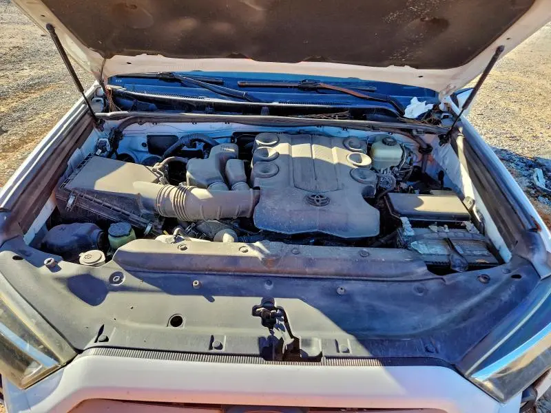 2018 TOYOTA 4RUNNER SR5/SR5 PREMIUM  