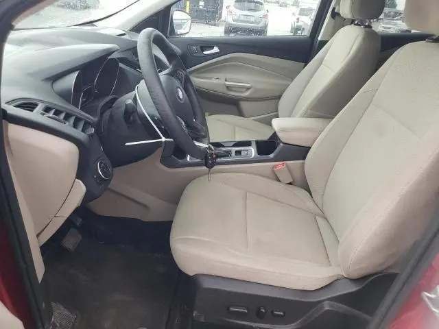 2017 FORD ESCAPE SE  