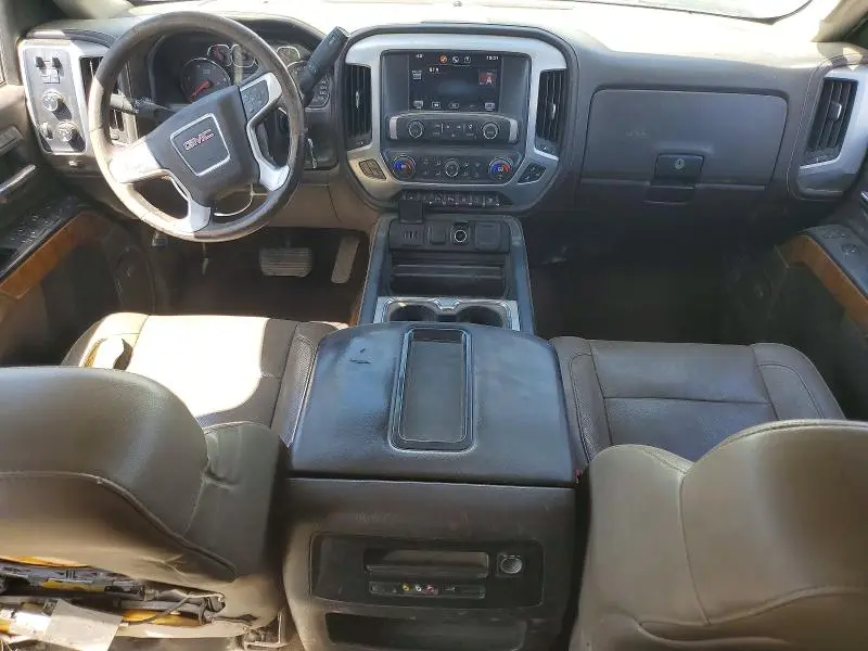 2015 GMC SIERRA K2500 SLT  