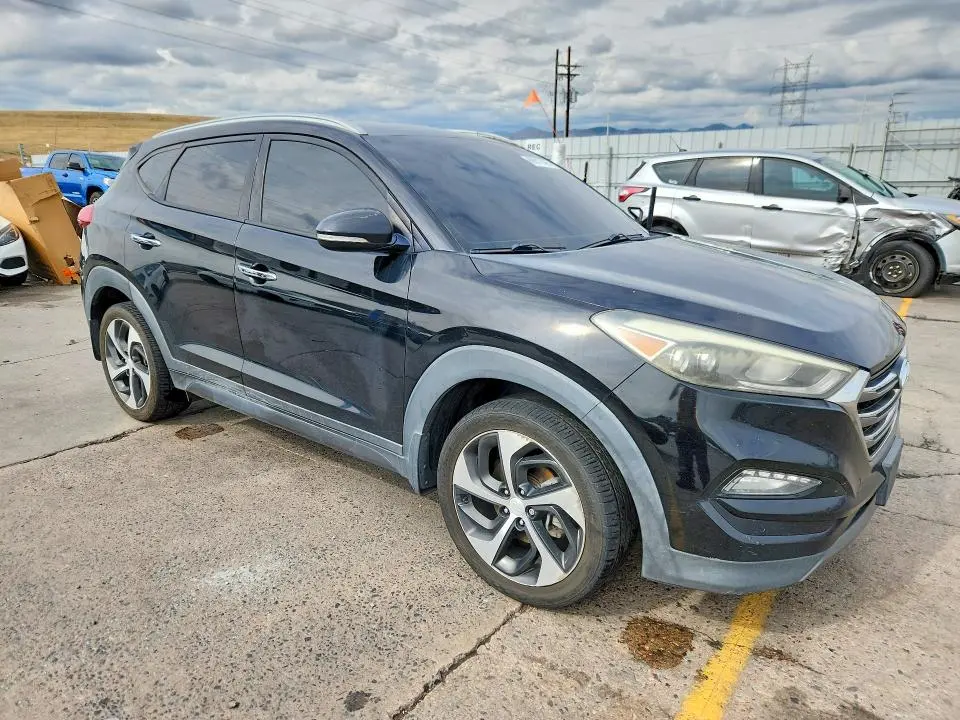 2016 HYUNDAI TUCSON LIMITED  