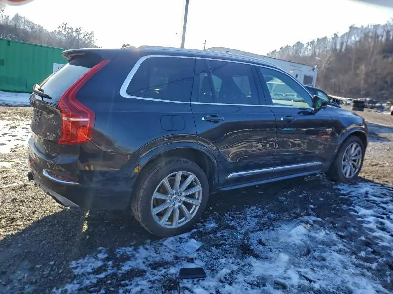 2018 VOLVO XC90 T6  
