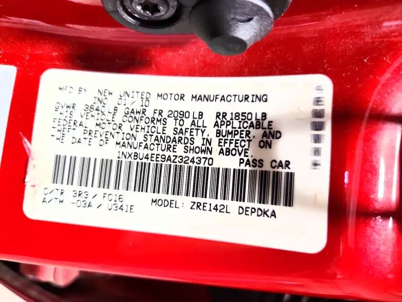2010 TOYOTA COROLLA LE  