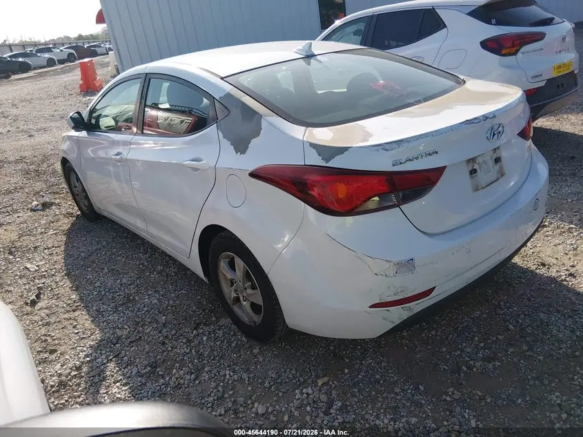 2015 HYUNDAI ELANTRA SE