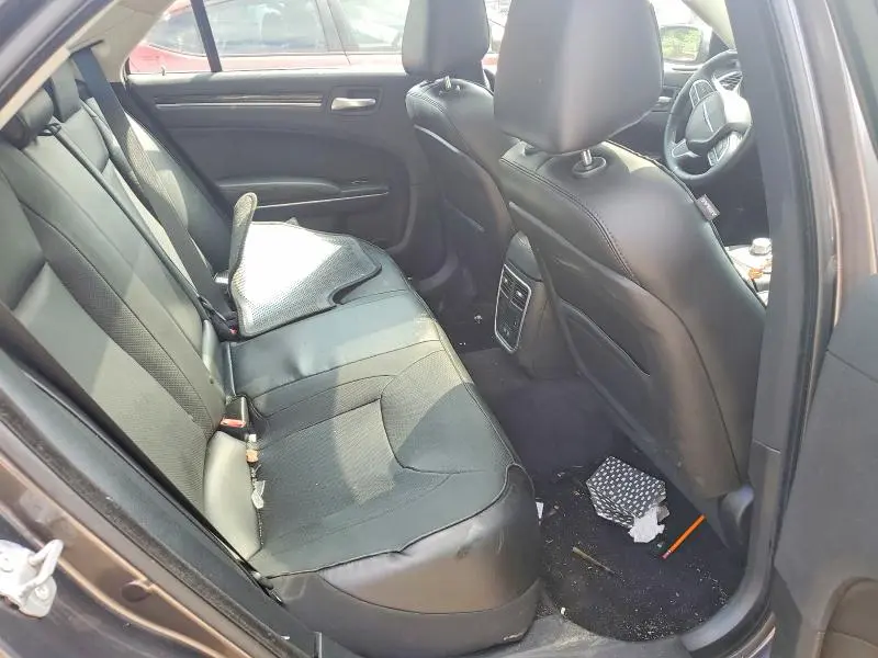 2018 CHRYSLER 300   