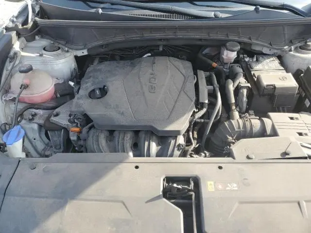 2022 HYUNDAI TUCSON SE