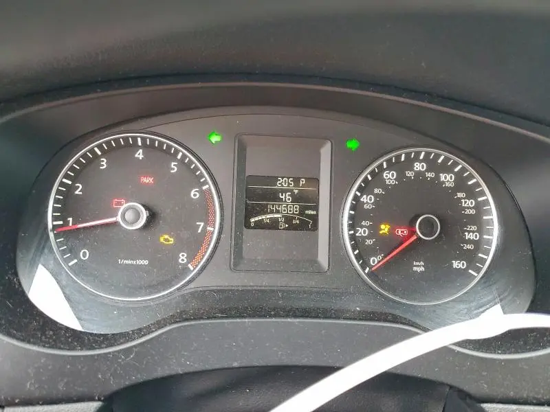 2012 VOLKSWAGEN JETTA SE  