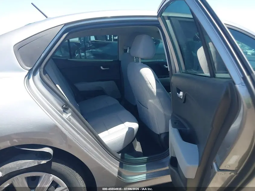 2023 KIA RIO S