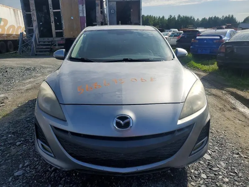 2010 MAZDA 3 S  