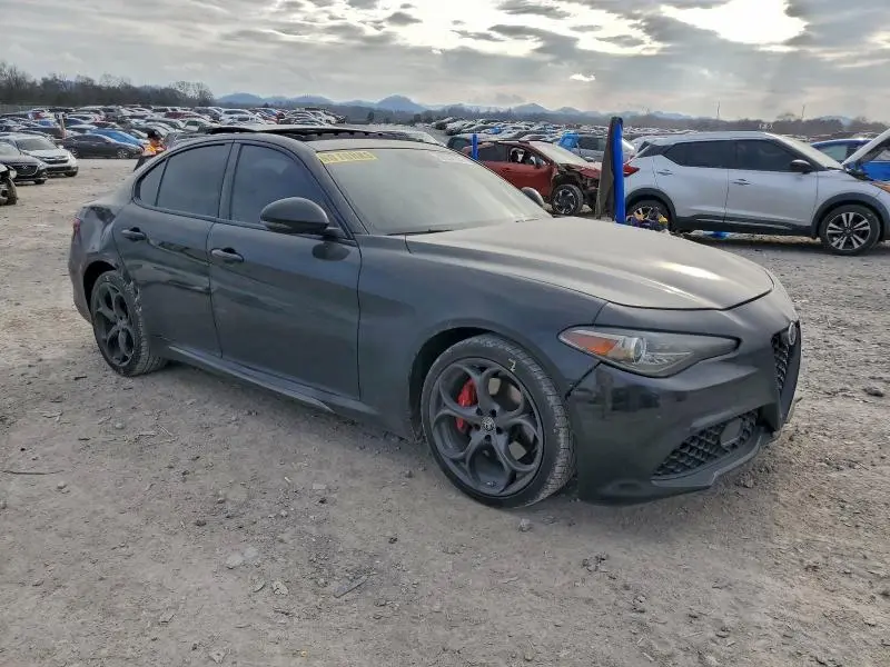 2019 ALFA ROMEO GIULIA TI  