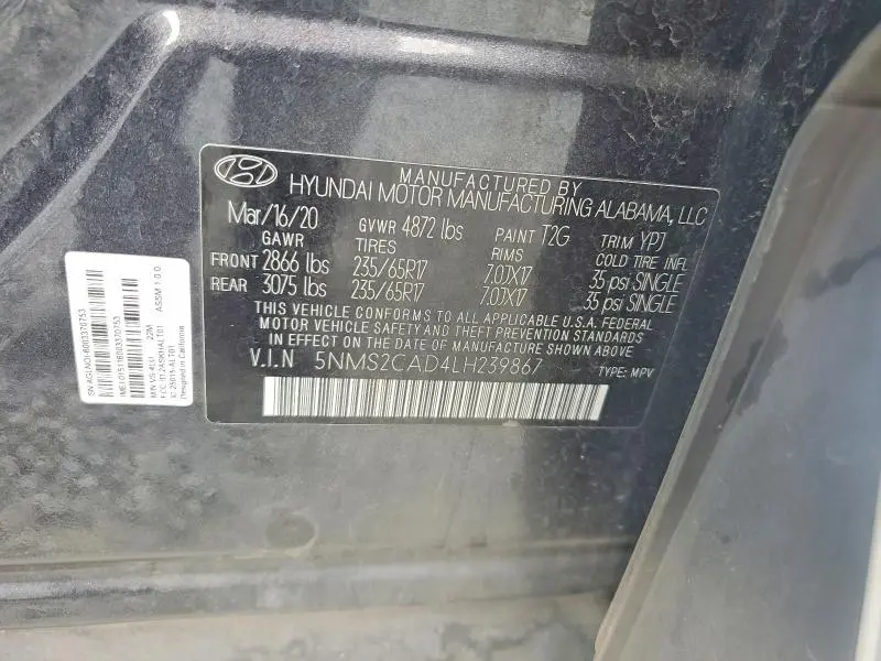 2020 HYUNDAI SANTA FE SE  