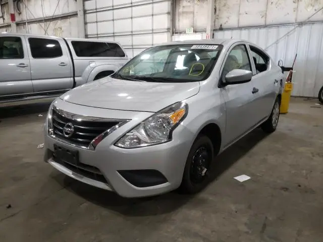 2019 NISSAN VERSA S