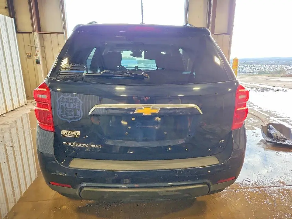 2017 CHEVROLET EQUINOX LT  