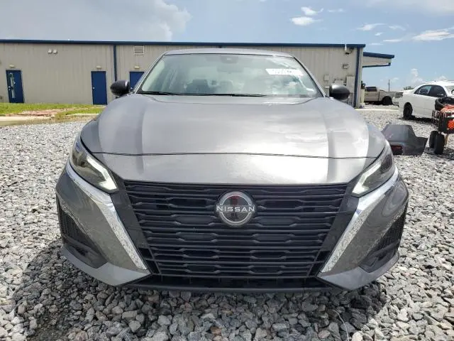 2024 NISSAN ALTIMA SV  