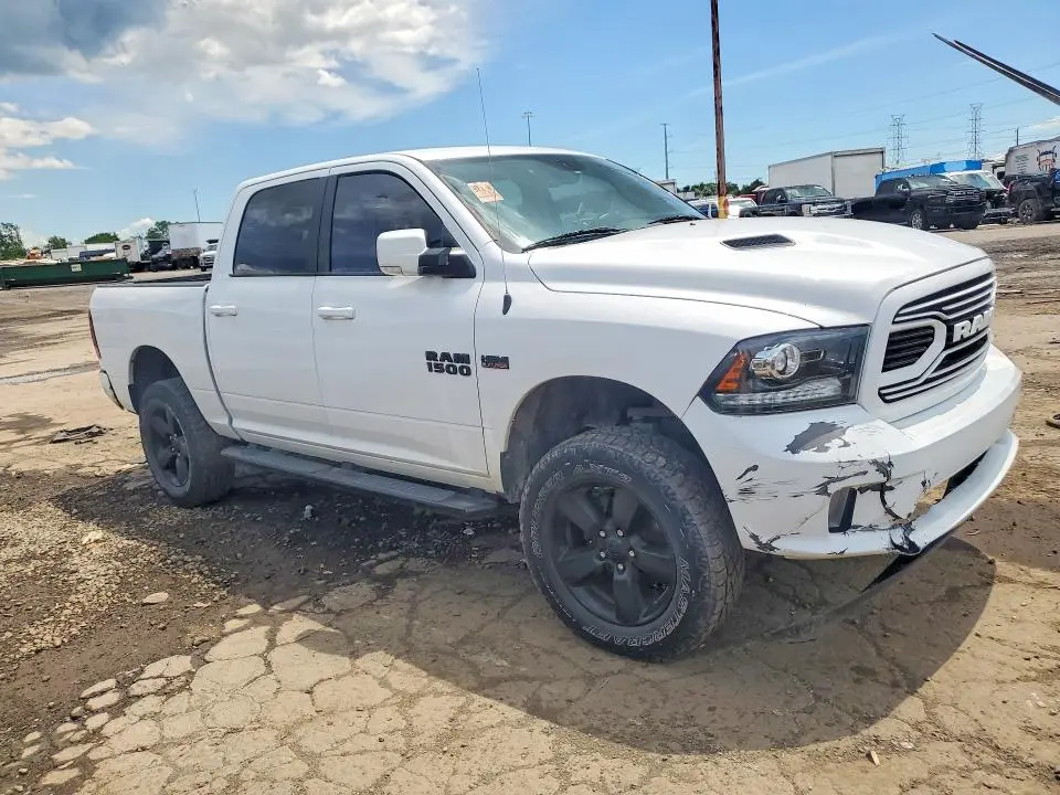 2018 RAM 1500 SPORT  