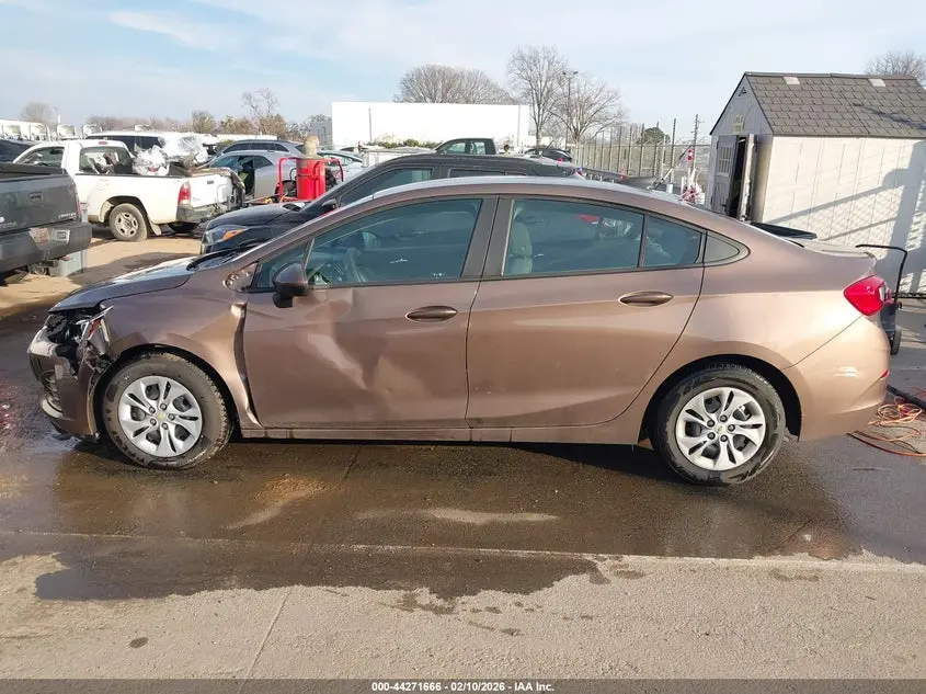 2019 CHEVROLET CRUZE LS