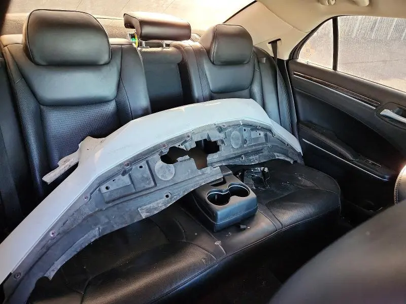 2018 CHRYSLER 300 LIMITED  