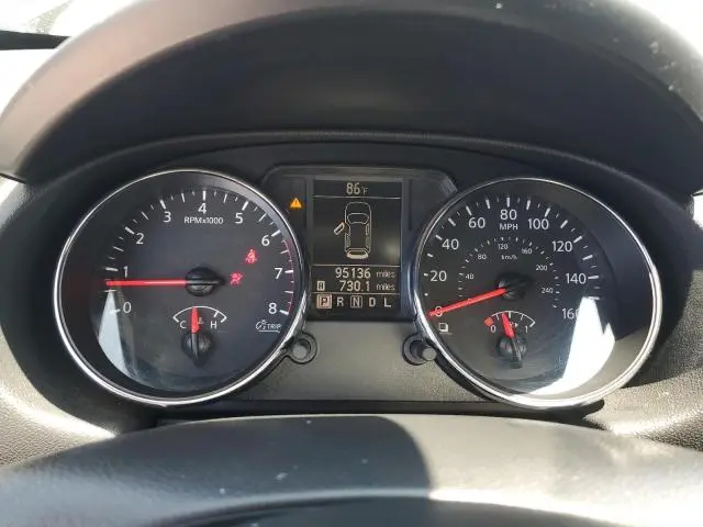 2013 NISSAN ROGUE S  
