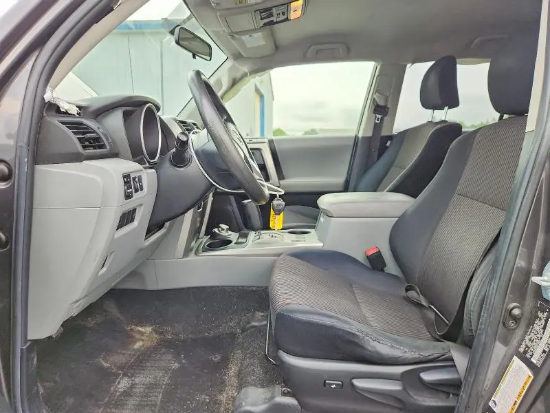 2013 TOYOTA 4RUNNER SR5  