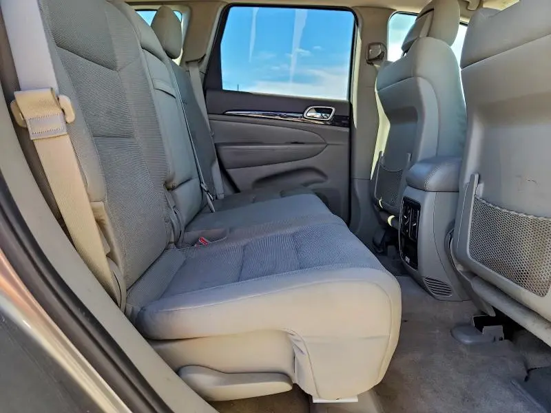 2012 JEEP GRAND CHEROKEE LAREDO  