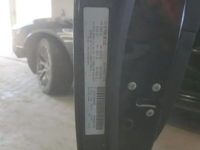 2015 DODGE CHALLENGER SRT 392  