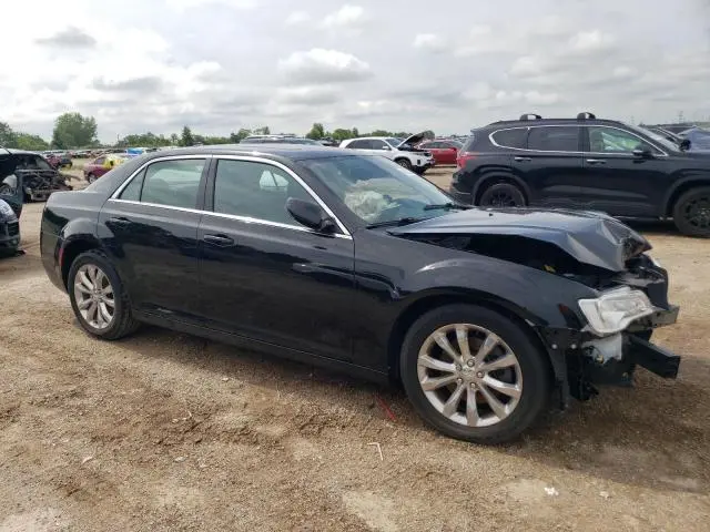 2018 CHRYSLER 300 TOURING  
