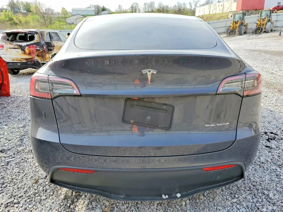2021 TESLA MODEL Y   
