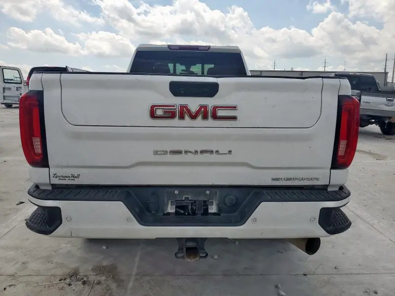 2020 GMC SIERRA K2500 DENALI  