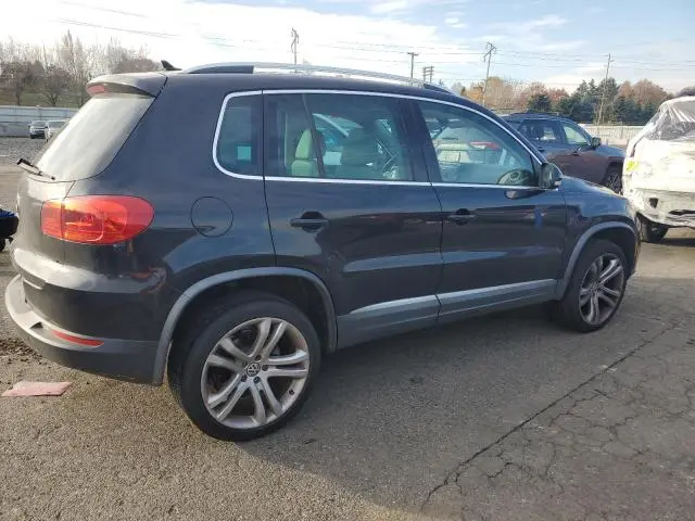 2012 VOLKSWAGEN TIGUAN S  