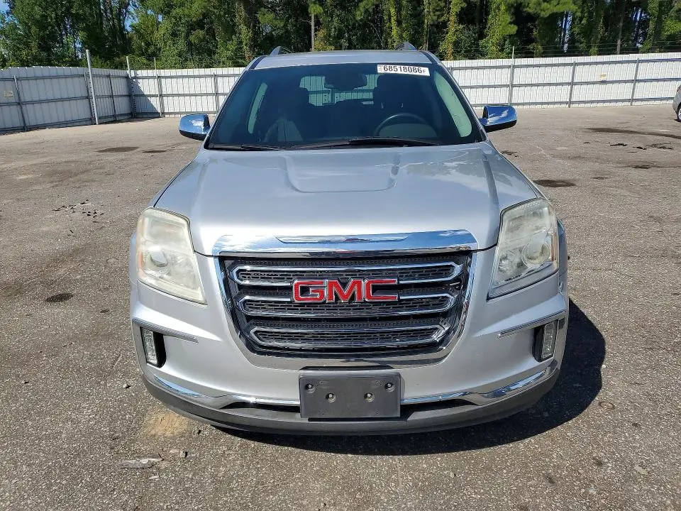 2017 GMC TERRAIN SLT  