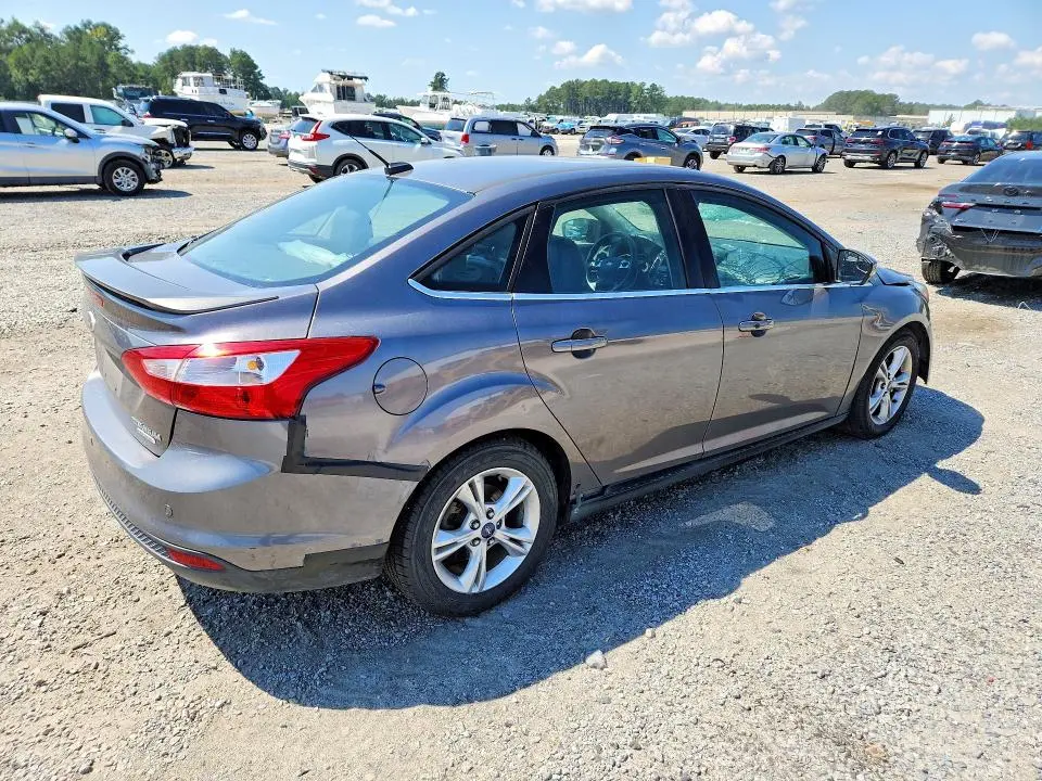 2014 FORD FOCUS TITANIUM  