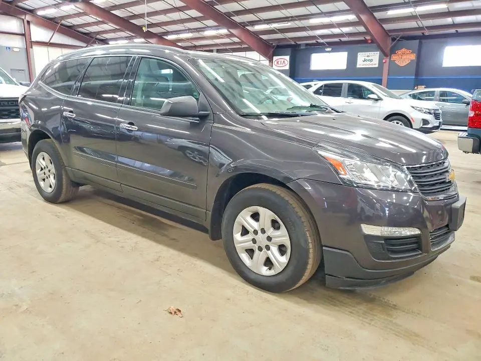 2016 CHEVROLET TRAVERSE LS  