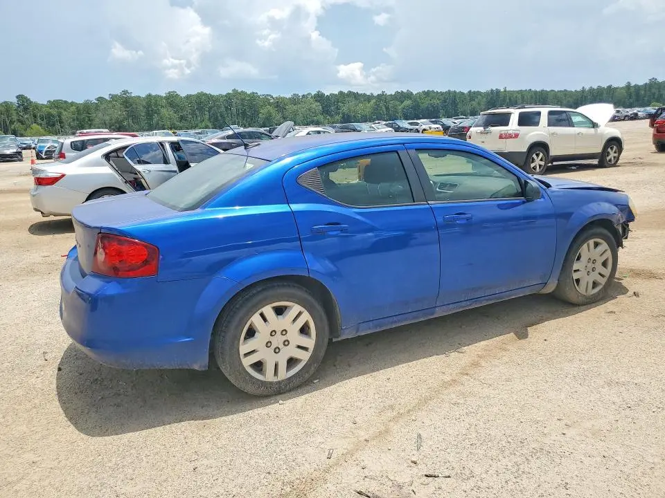 2013 DODGE AVENGER SE  