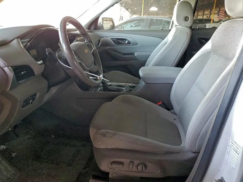 2021 CHEVROLET TRAVERSE LT  