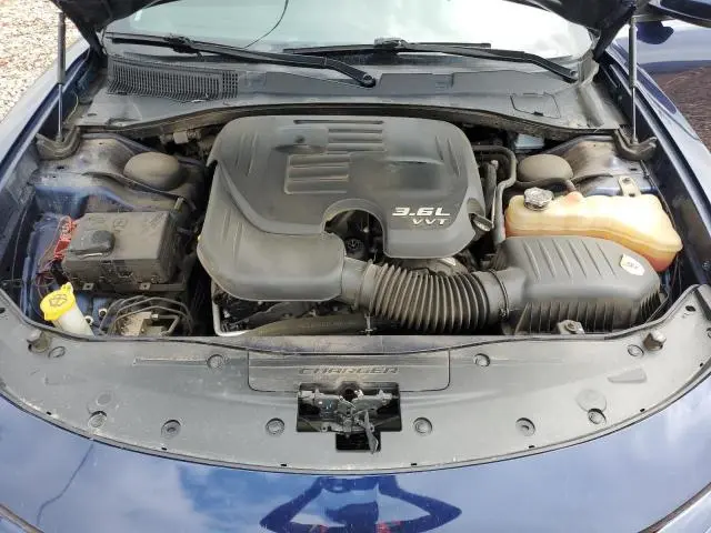 2016 DODGE CHARGER SXT  