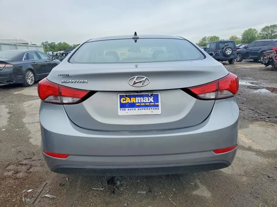 2014 HYUNDAI ELANTRA SE  