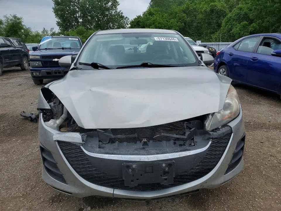 2010 MAZDA 3 GS  