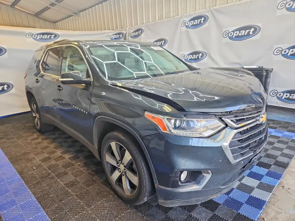2018 CHEVROLET TRAVERSE LT  