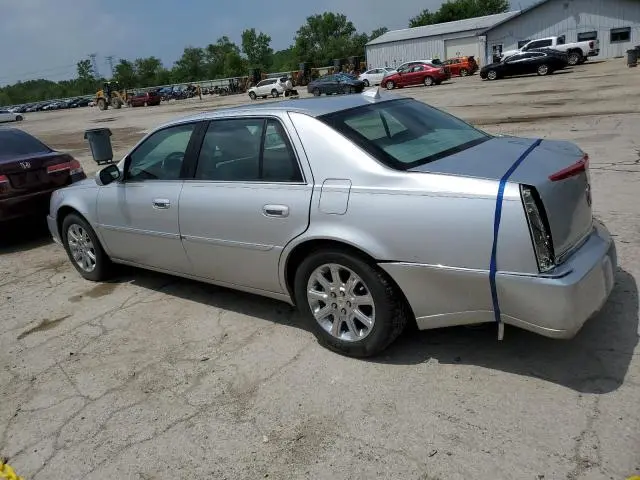 2010 CADILLAC DTS   