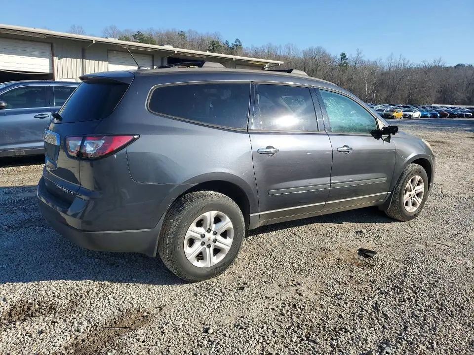 2013 CHEVROLET TRAVERSE LS  