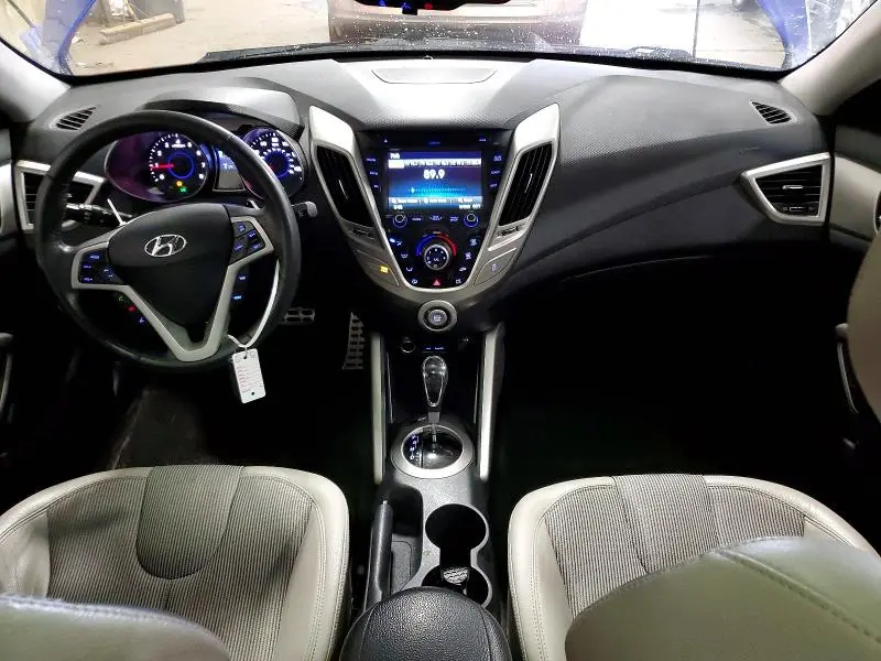 2012 HYUNDAI VELOSTER BASE  