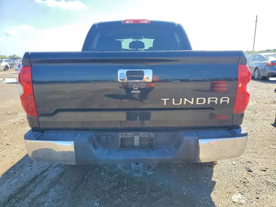 2014 TOYOTA TUNDRA CREWMAX SR5  