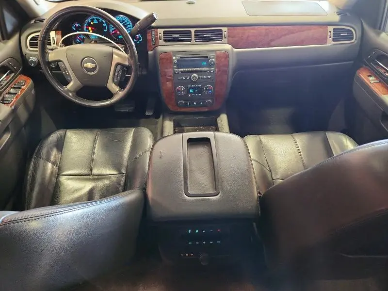 2014 CHEVROLET SUBURBAN K1500 LT  