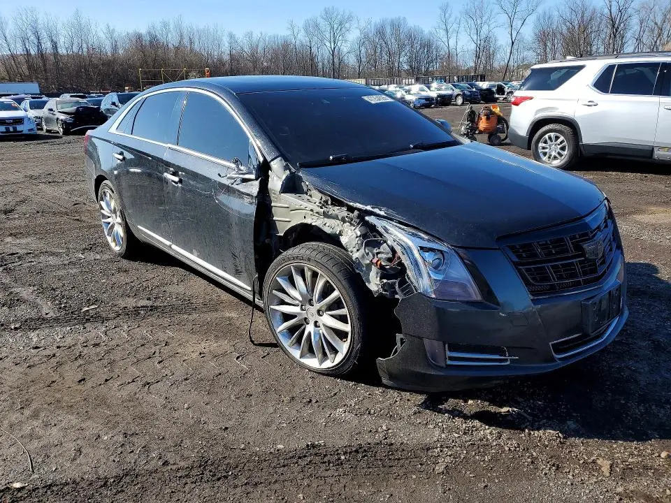 2014 CADILLAC XTS   