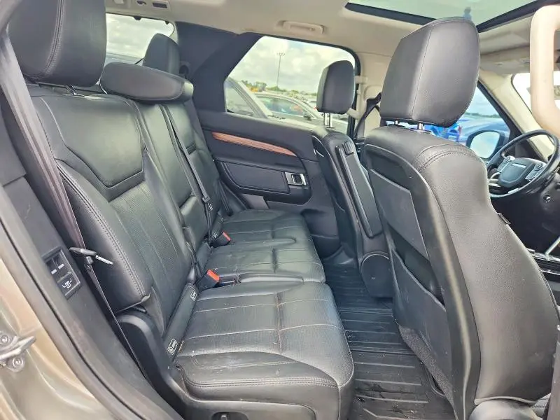 2018 LAND ROVER DISCOVERY HSE  
