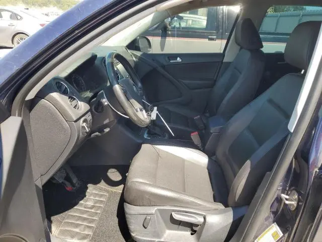 2013 VOLKSWAGEN TIGUAN S