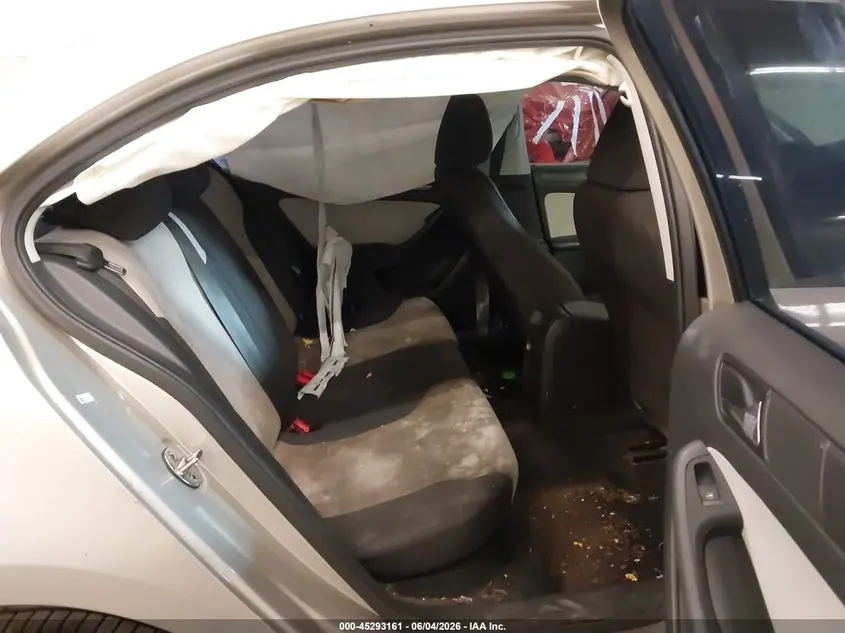 2015 VOLKSWAGEN JETTA 2.0L S